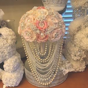 Bridal Brooch Bouquet